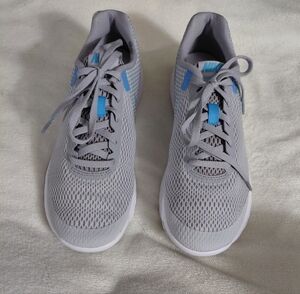 Nike Women's Flex Experience RN 6 Sneakers